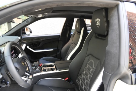 Used 2025 Lamborghini Urus SE | Chicago, IL
