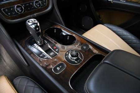 Used 2020 Bentley Bentayga V8 | Chicago, IL