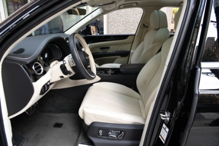 Used 2023 Bentley Bentayga Azure V8 | Chicago, IL