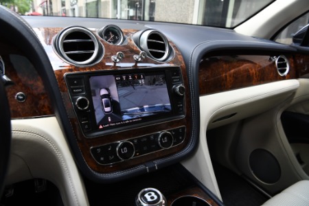 Used 2018 Bentley Bentayga  | Chicago, IL