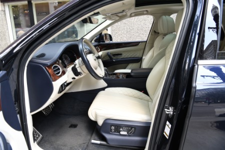 Used 2018 Bentley Bentayga  | Chicago, IL