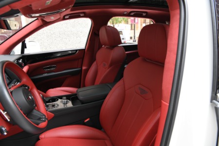 Used 2023 Bentley Bentayga V8 | Chicago, IL