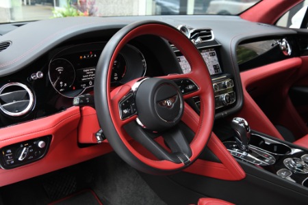 Used 2023 Bentley Bentayga V8 | Chicago, IL