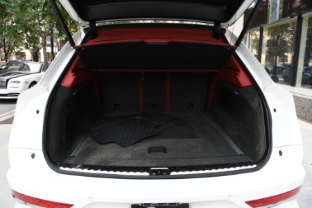 Used 2023 Bentley Bentayga V8 | Chicago, IL