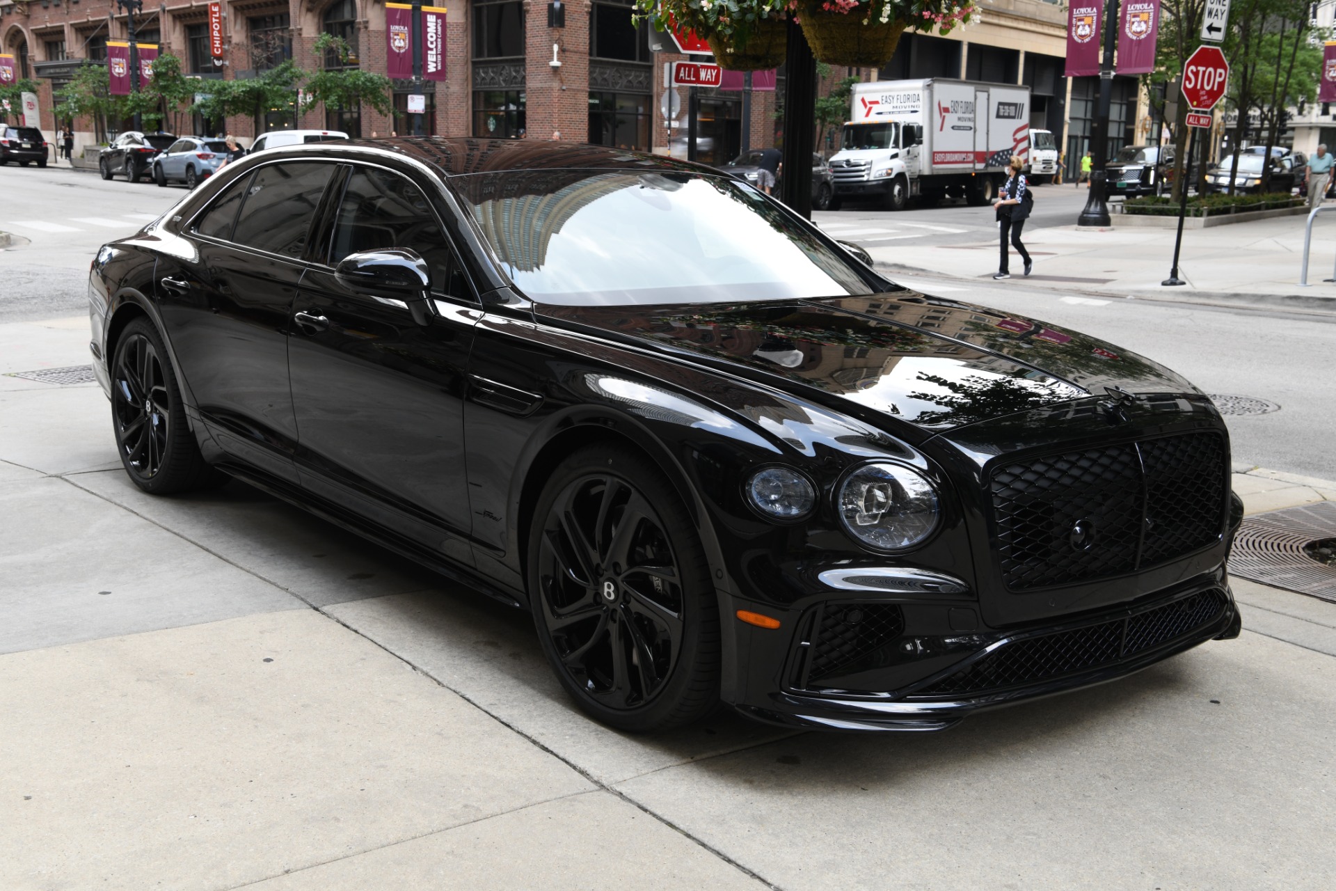 2025 Bentley Flying Spur Speed photo 3