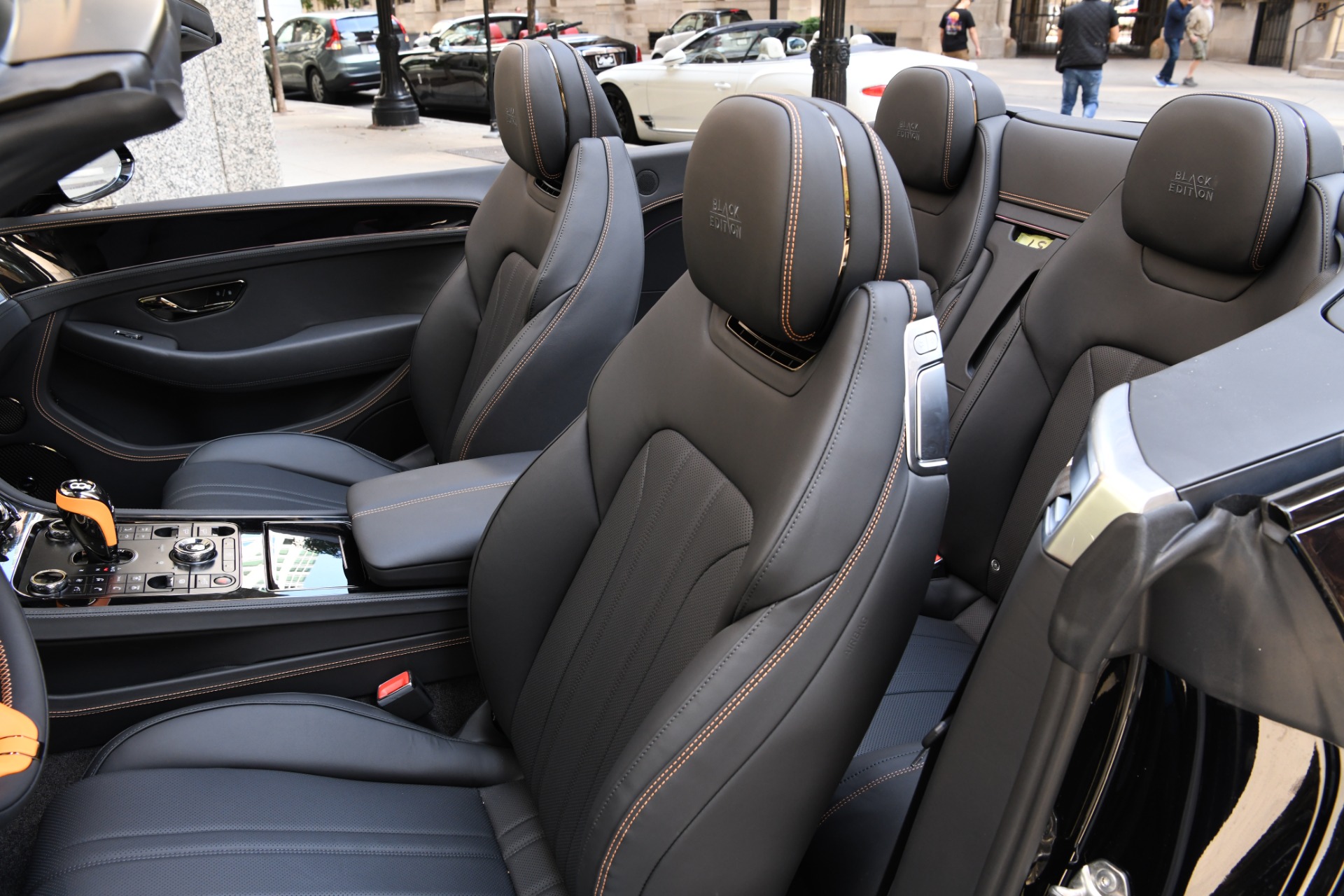 2025 Bentley Continental GTC Black Edition photo 10