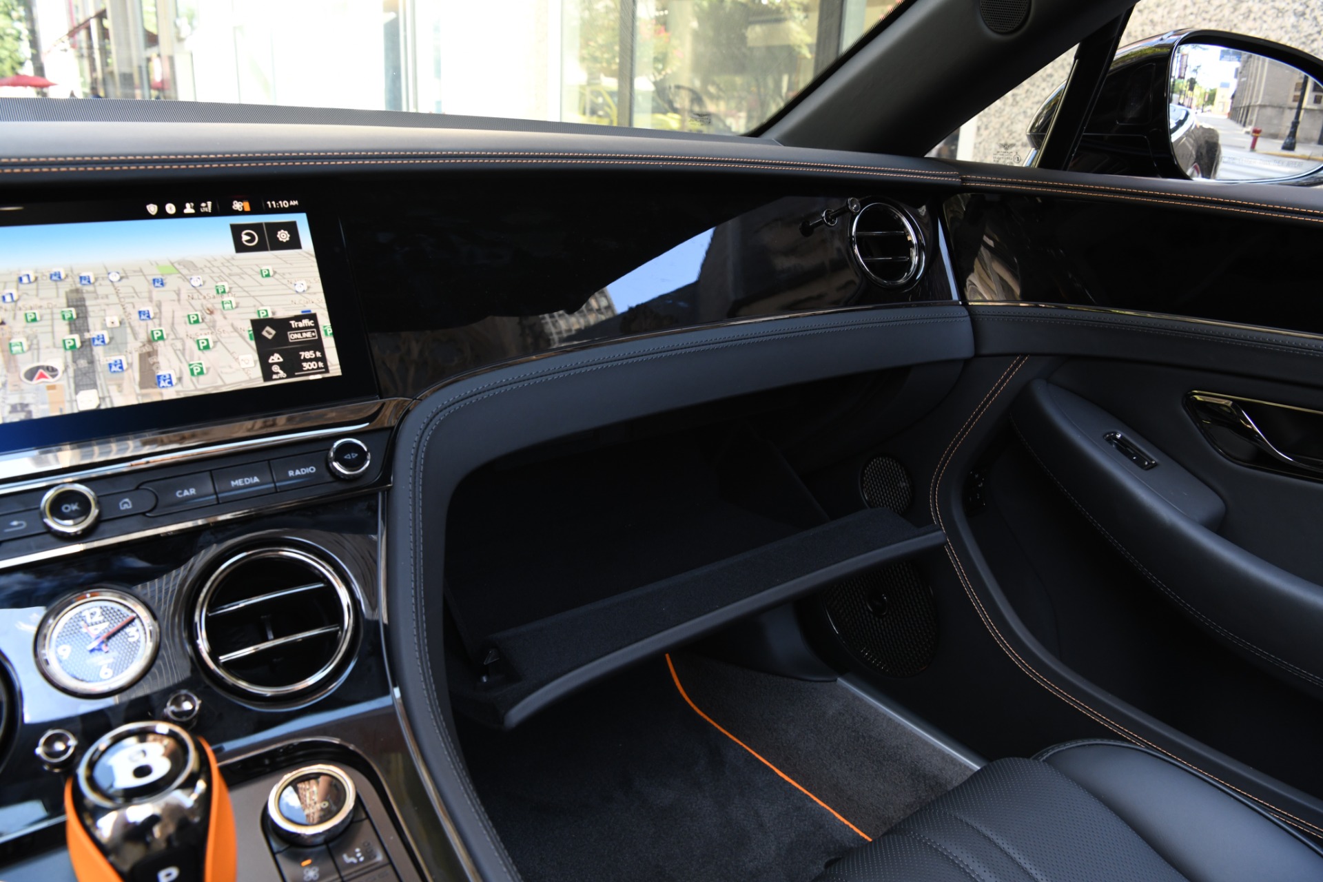 2025 Bentley Continental GTC Black Edition photo 18
