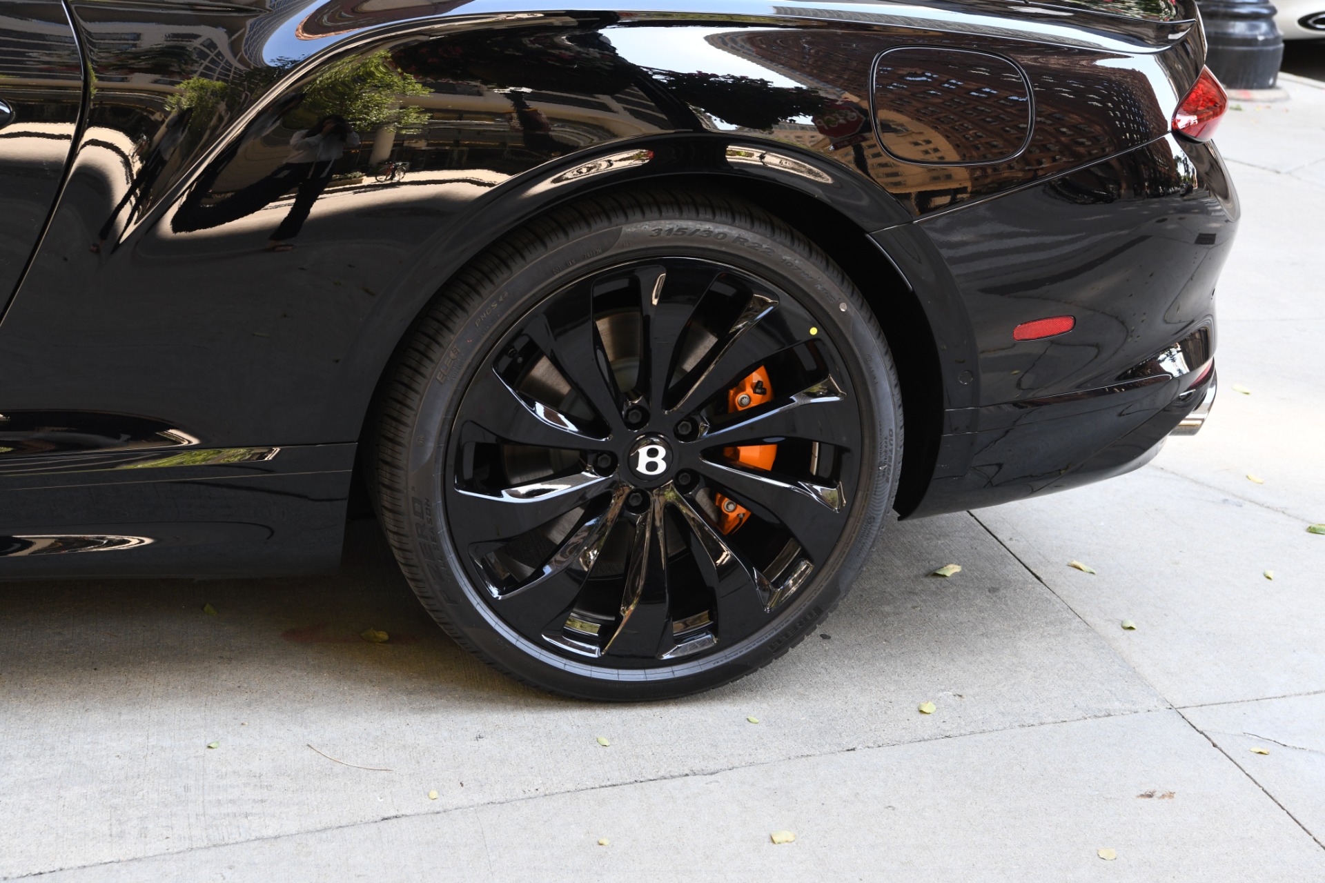 2025 Bentley Continental GTC Black Edition photo 22