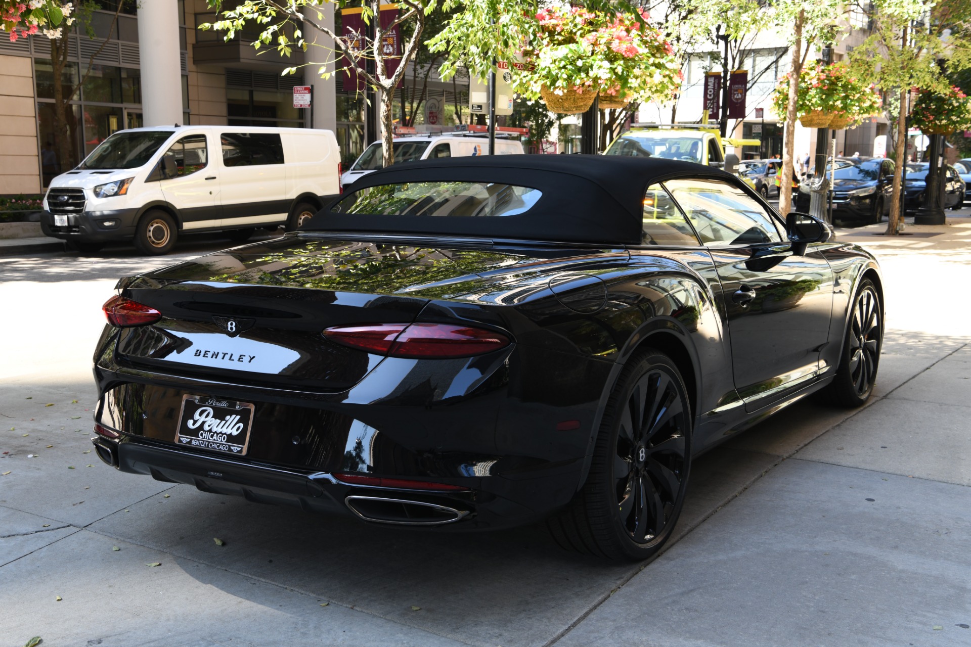 2025 Bentley Continental GTC Black Edition photo 26