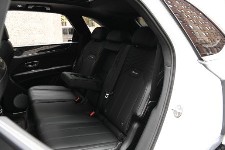 Used 2024 Bentley Bentayga Azure V8 | Chicago, IL