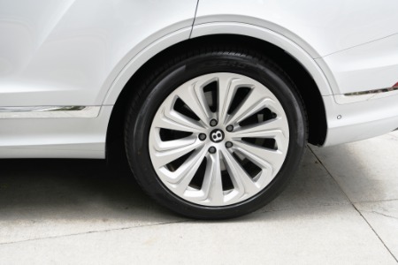 Used 2024 Bentley Bentayga Azure V8 | Chicago, IL
