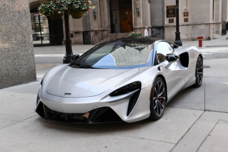 Used 2023 McLaren Artura  | Chicago, IL
