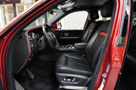 Used 2021 Rolls-Royce Black Badge Cullinan  | Chicago, IL