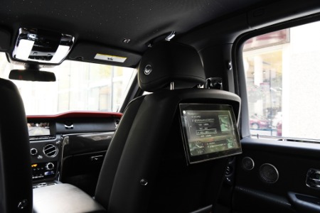 Used 2021 Rolls-Royce Black Badge Cullinan  | Chicago, IL