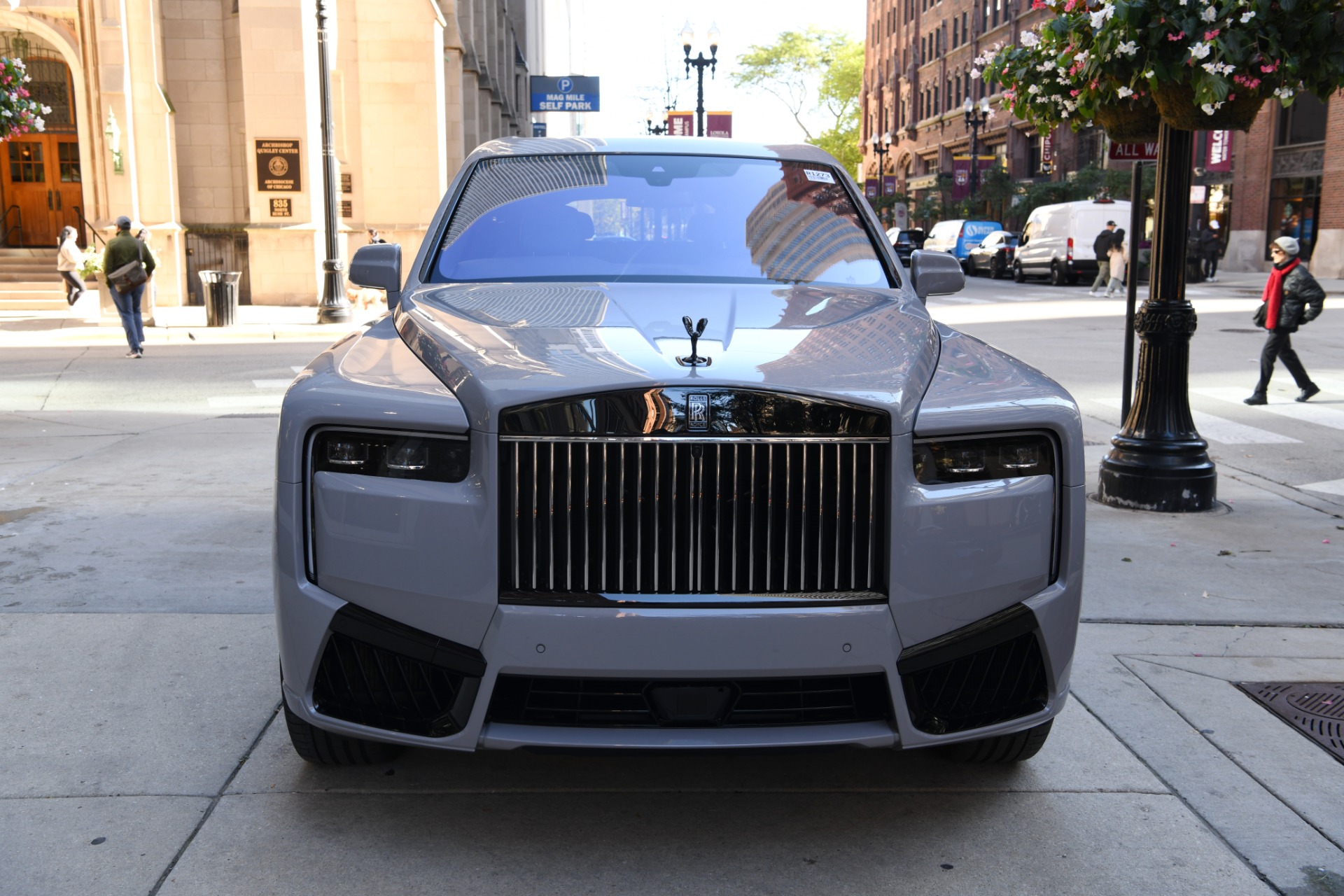 2026 Rolls Royce Cullinan RR photo 2