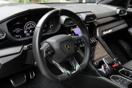 Used 2021 Lamborghini Urus  | Chicago, IL