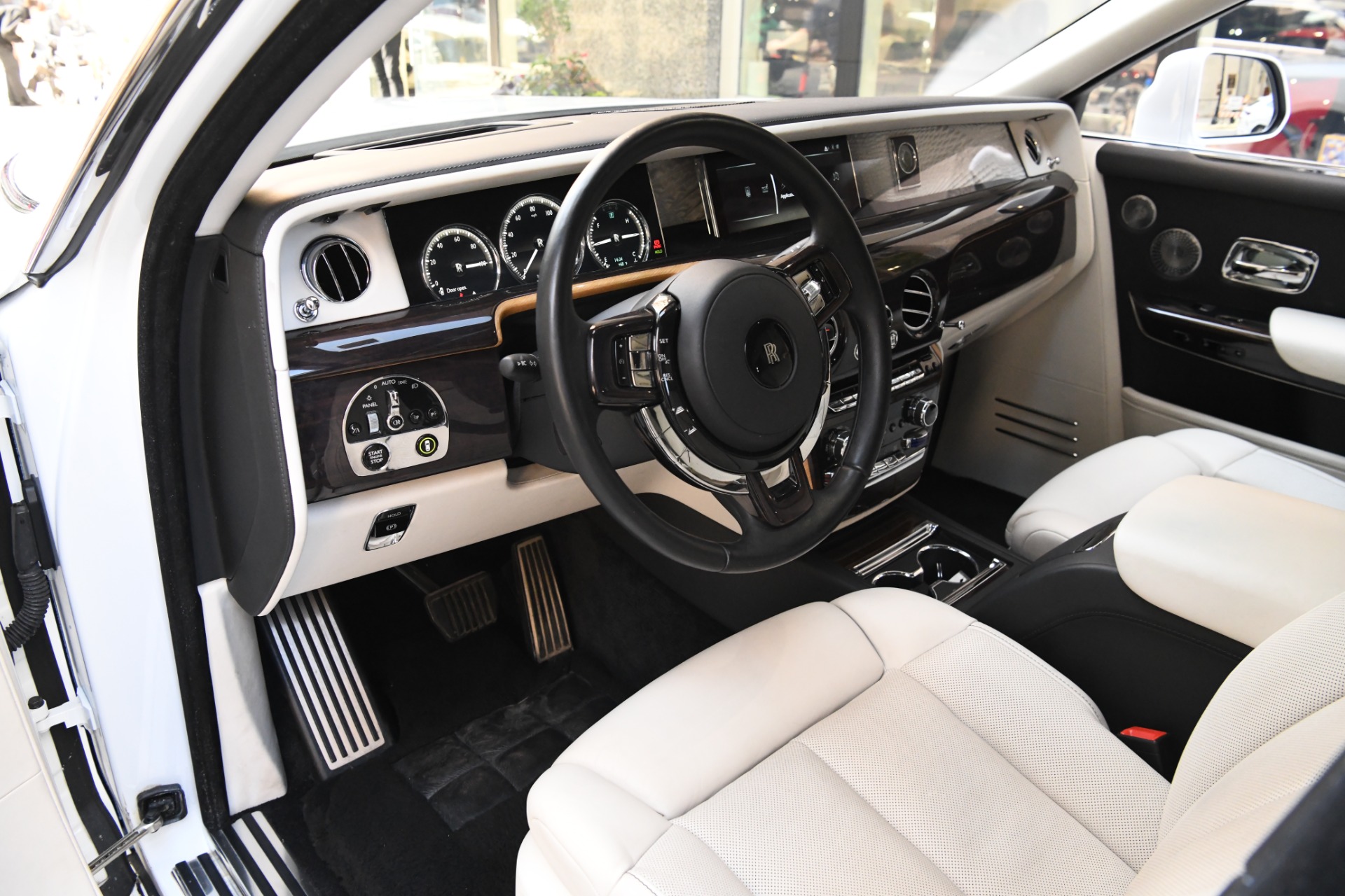 Used 2018 Rolls-Royce Phantom | St. Petersburg, FL