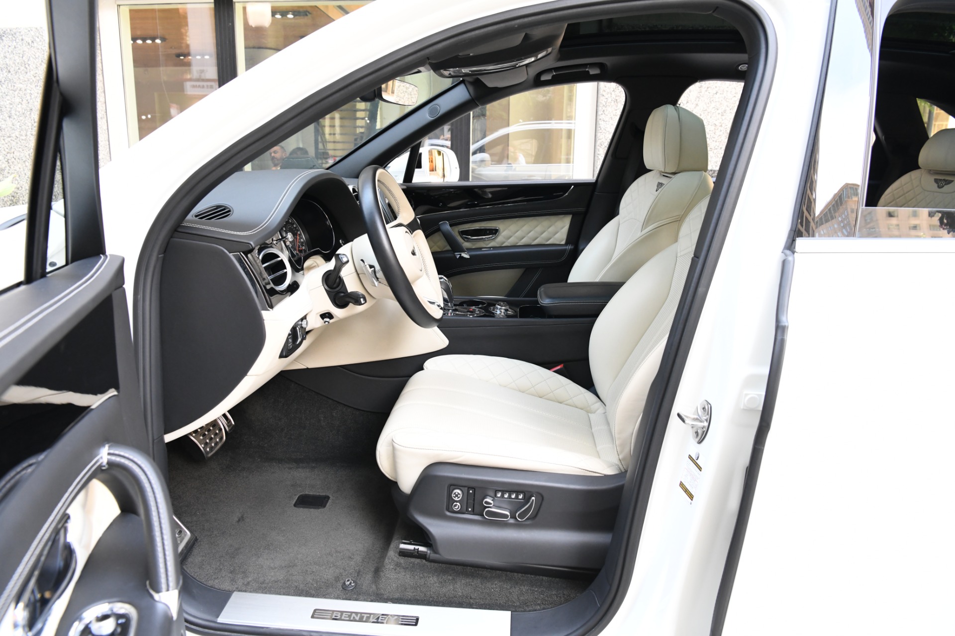 Used 2017 Bentley Bentayga W12 | St. Petersburg, FL