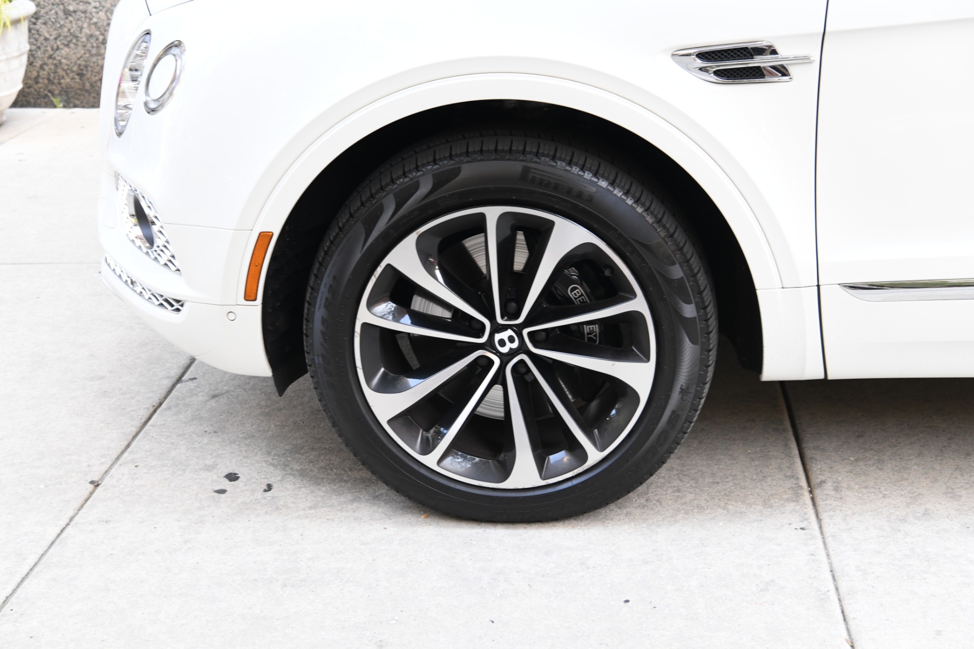 Used 2017 Bentley Bentayga W12 | St. Petersburg, FL