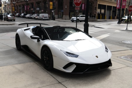 Used 2019 Lamborghini Huracan Spyder LP 640-4 Performante Spyder | Chicago, IL