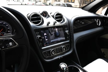 Used 2019 Bentley Bentayga V8 | Chicago, IL