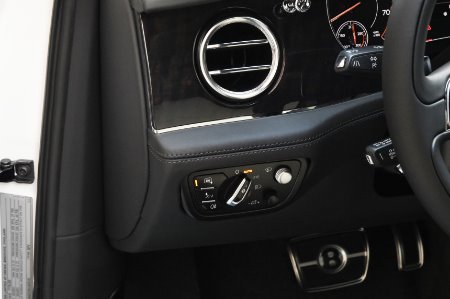 Used 2019 Bentley Bentayga V8 | Chicago, IL