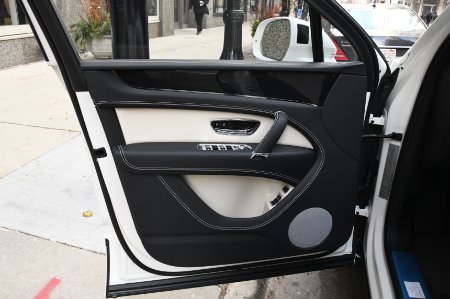 Used 2019 Bentley Bentayga V8 | Chicago, IL