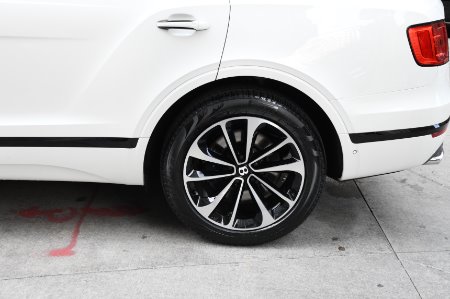 Used 2019 Bentley Bentayga V8 | Chicago, IL