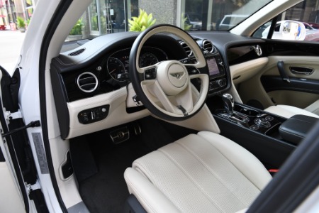 Used 2020 Bentley Bentayga V8 | Chicago, IL