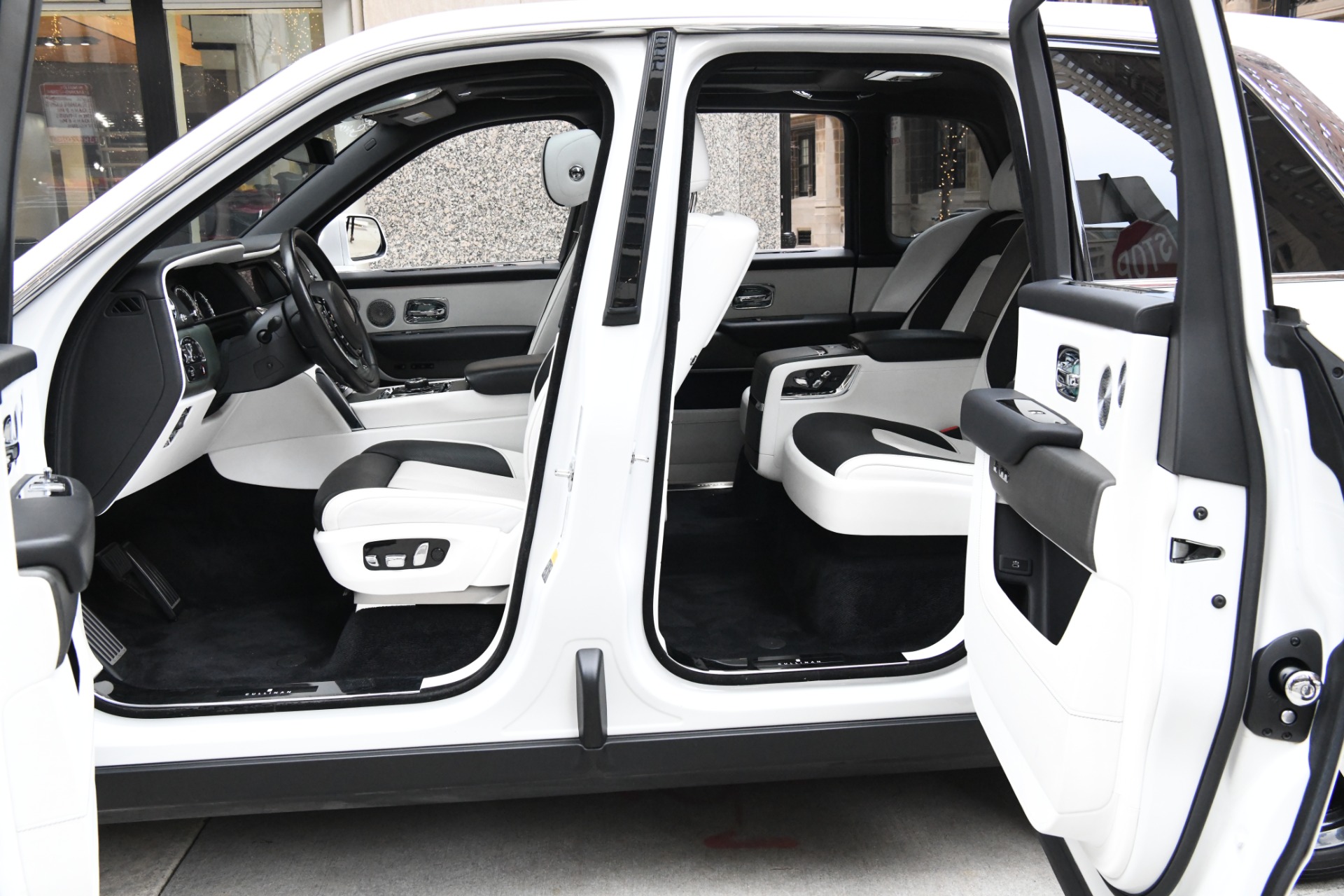 Used 2019 Rolls-Royce Cullinan | St. Petersburg, FL