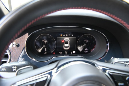 Used 2021 Bentley Bentayga V8 | Chicago, IL