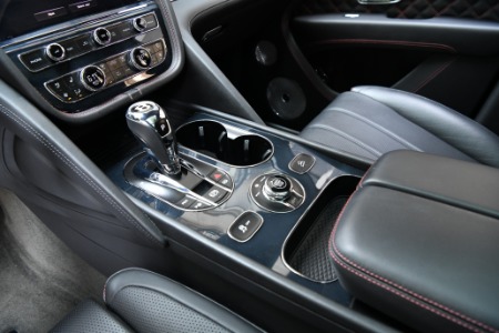 Used 2021 Bentley Bentayga V8 | Chicago, IL