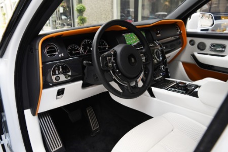 Used 2021 Rolls-Royce Black Badge Cullinan  | Chicago, IL