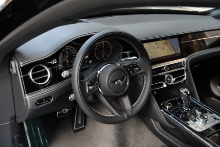 New 2022 Bentley Flying Spur V8 | Chicago, IL