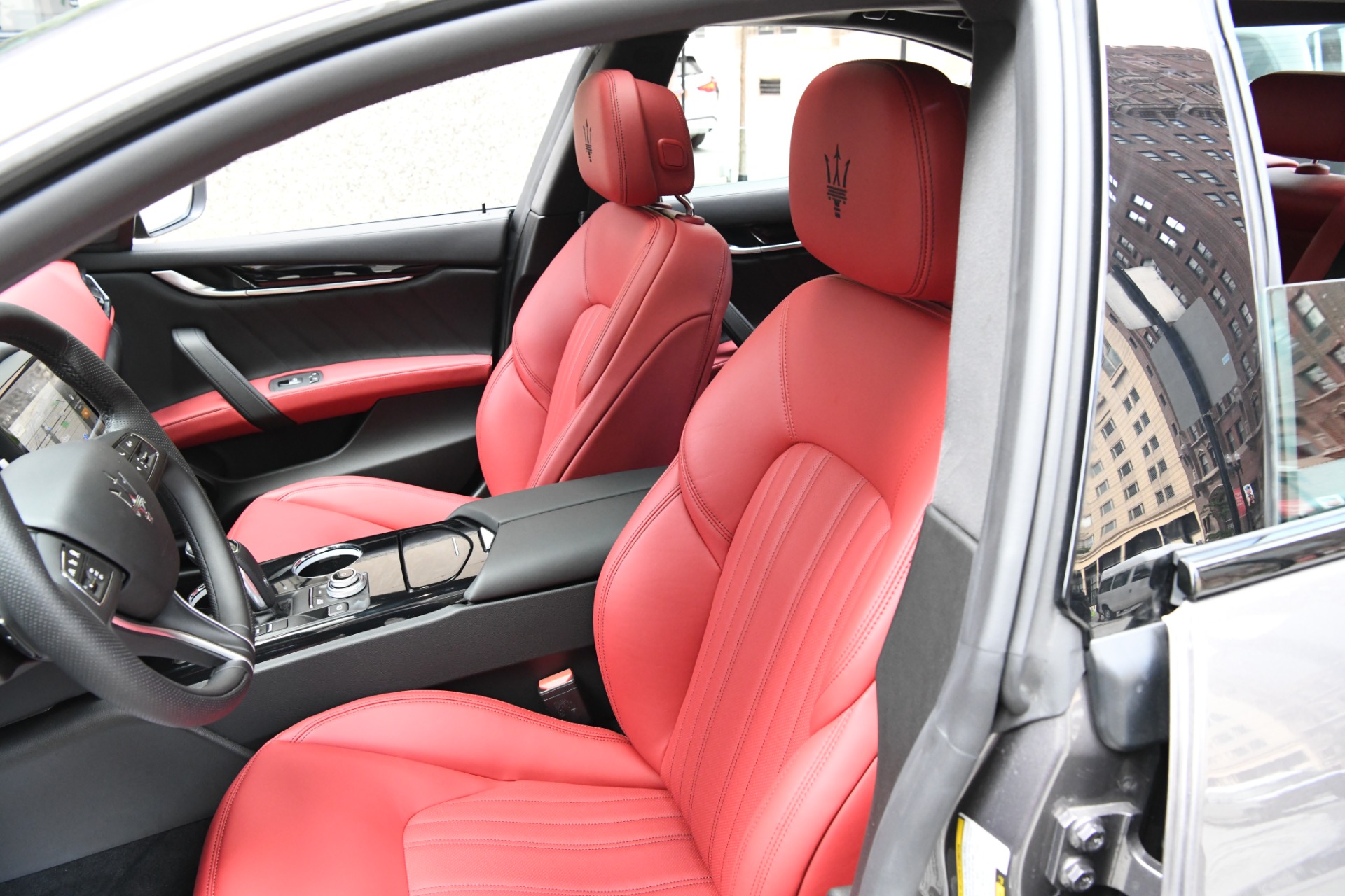 New 2021 Maserati Ghibli SQ4 | St. Petersburg, FL