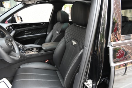 Used 2021 Bentley Bentayga V8 | Chicago, IL