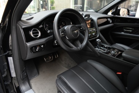 Used 2021 Bentley Bentayga V8 | Chicago, IL