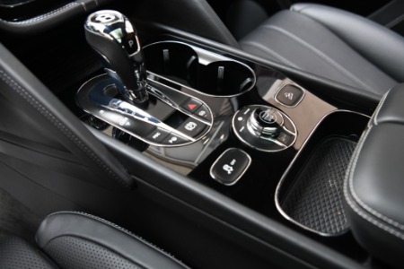 Used 2021 Bentley Bentayga V8 | Chicago, IL
