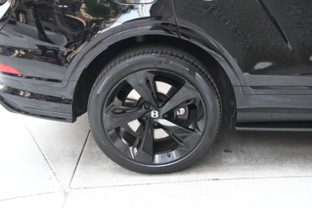 Used 2021 Bentley Bentayga V8 | Chicago, IL