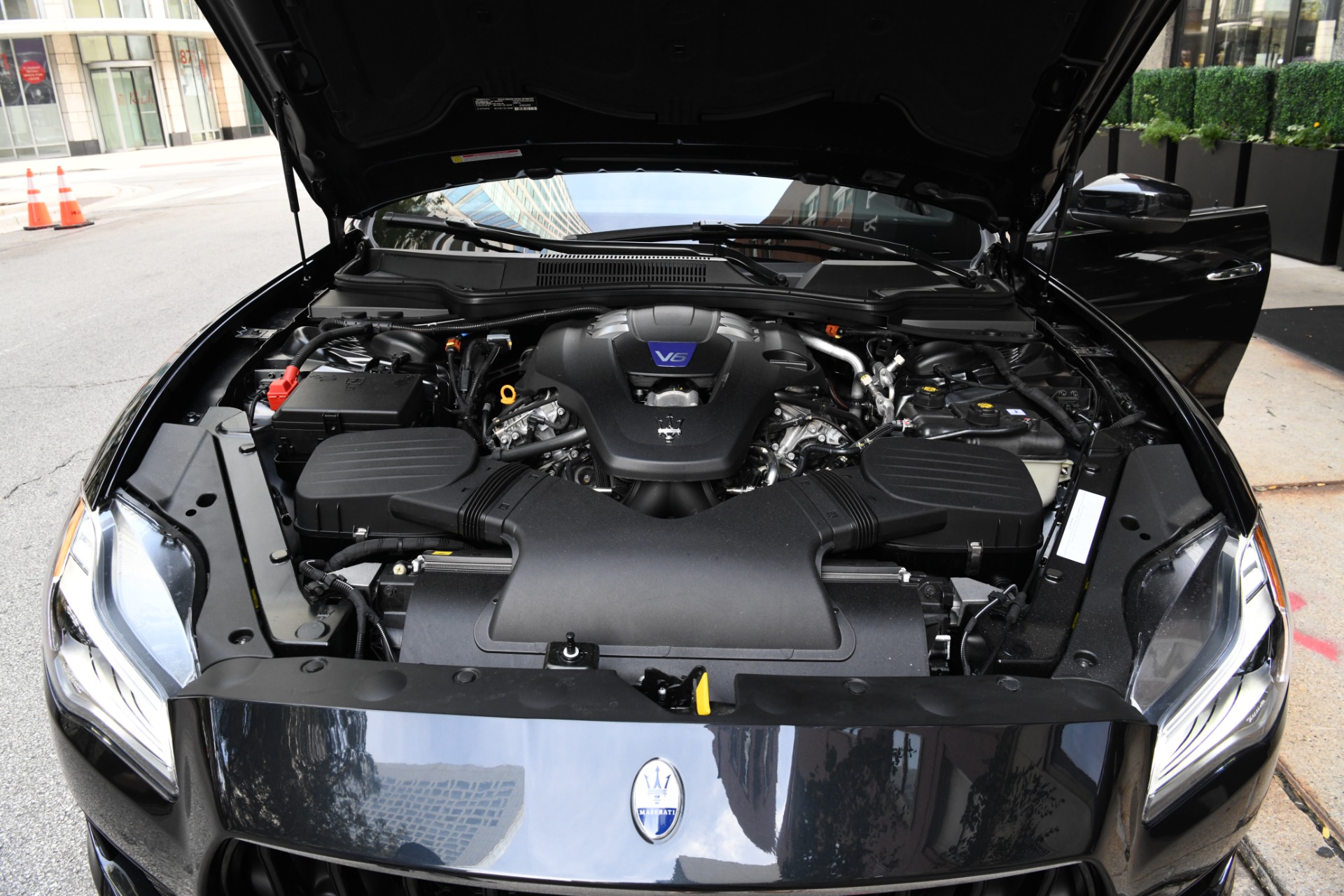 New 2022 Maserati Quattroporte Modena Q4 | St. Petersburg, FL