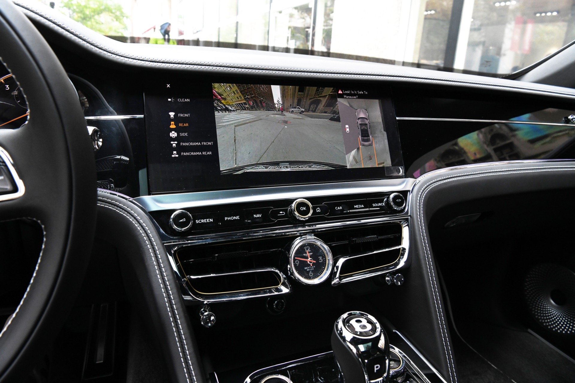 Used 2022 Bentley Flying Spur W12 | St. Petersburg, FL
