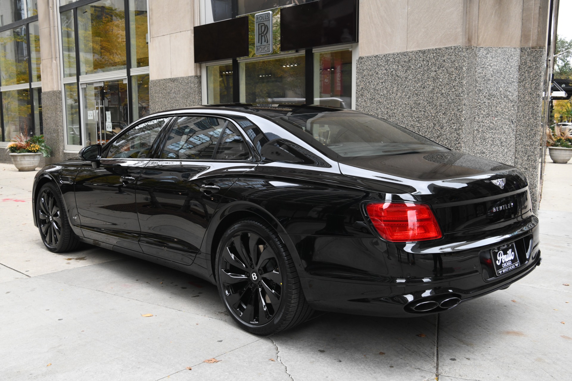 Used 2022 Bentley Flying Spur V8 | Chicago, IL