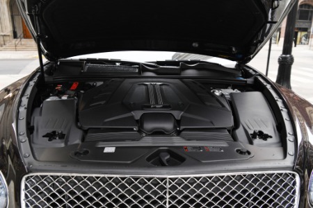 Used 2022 Bentley Bentayga V8 | Chicago, IL
