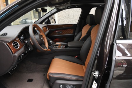 Used 2022 Bentley Bentayga V8 | Chicago, IL
