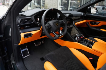 Used 2022 Lamborghini Urus  | Chicago, IL