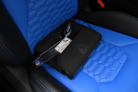 Used 2022 Lamborghini Urus  | Chicago, IL