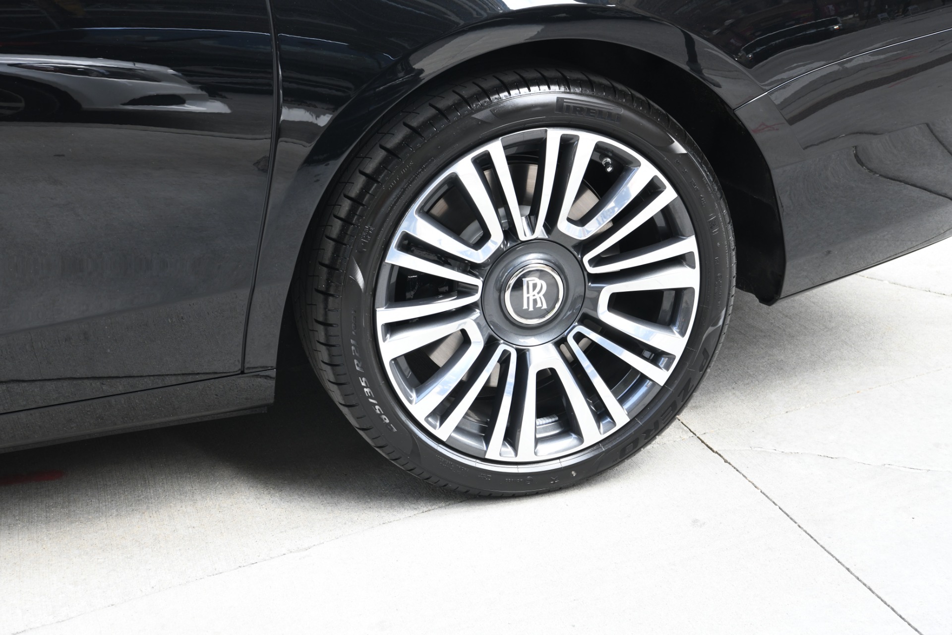 New 2022 Rolls-Royce Ghost | St. Petersburg, FL