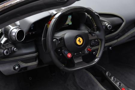 Used 2022 Ferrari F8 Spider  | Chicago, IL