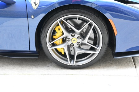 Used 2022 Ferrari F8 Spider  | Chicago, IL