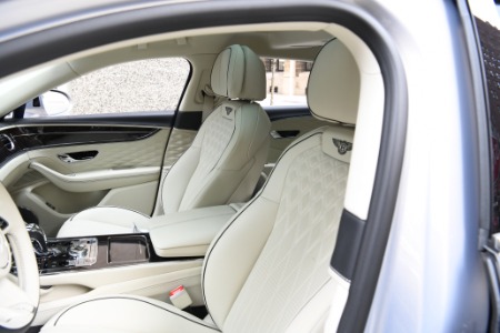 Used 2022 Bentley Flying Spur Hybrid | Chicago, IL